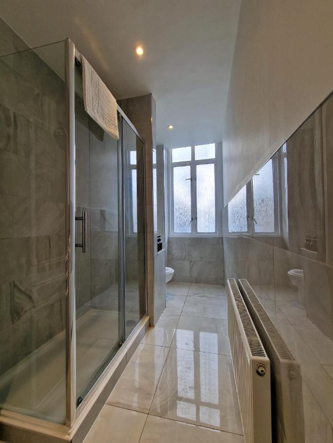 Spacious 4 Bedrooms Apartment For 10 Near Marble Arch Лондон Экстерьер фото