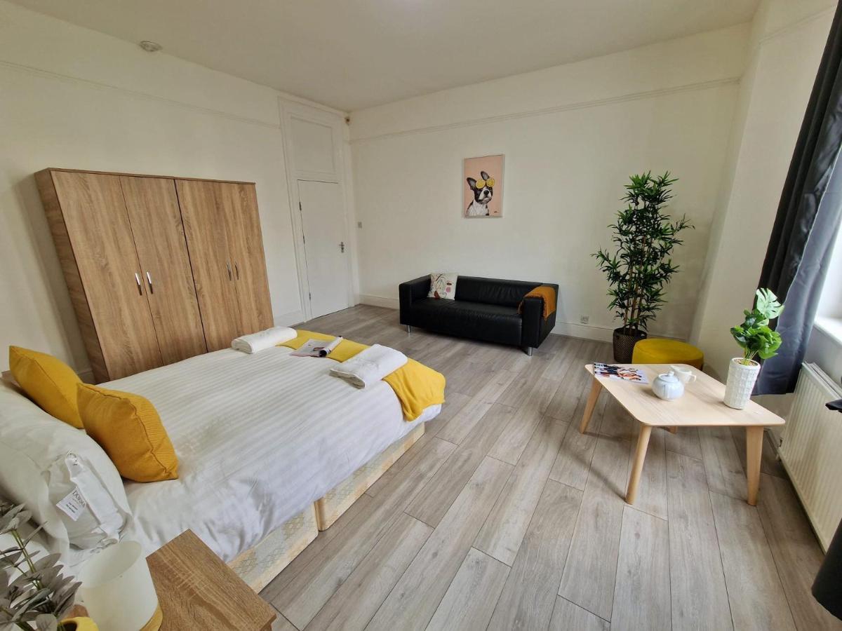 Spacious 4 Bedrooms Apartment For 10 Near Marble Arch Лондон Экстерьер фото