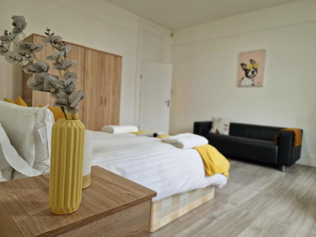 Spacious 4 Bedrooms Apartment For 10 Near Marble Arch Лондон Экстерьер фото